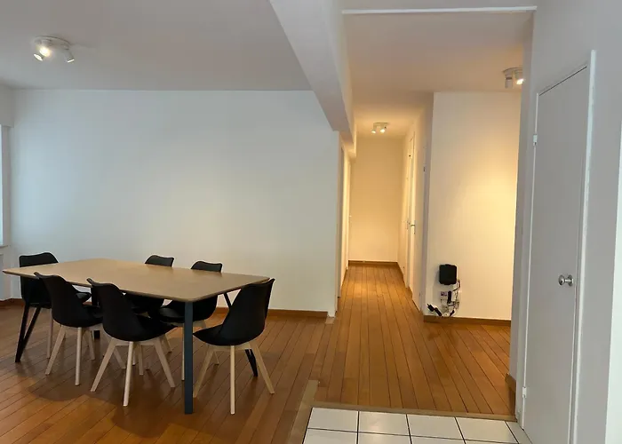 דירה Alexis's Loft 2 *