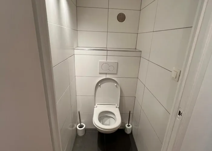 Alexis's Loft 2 * לייז'